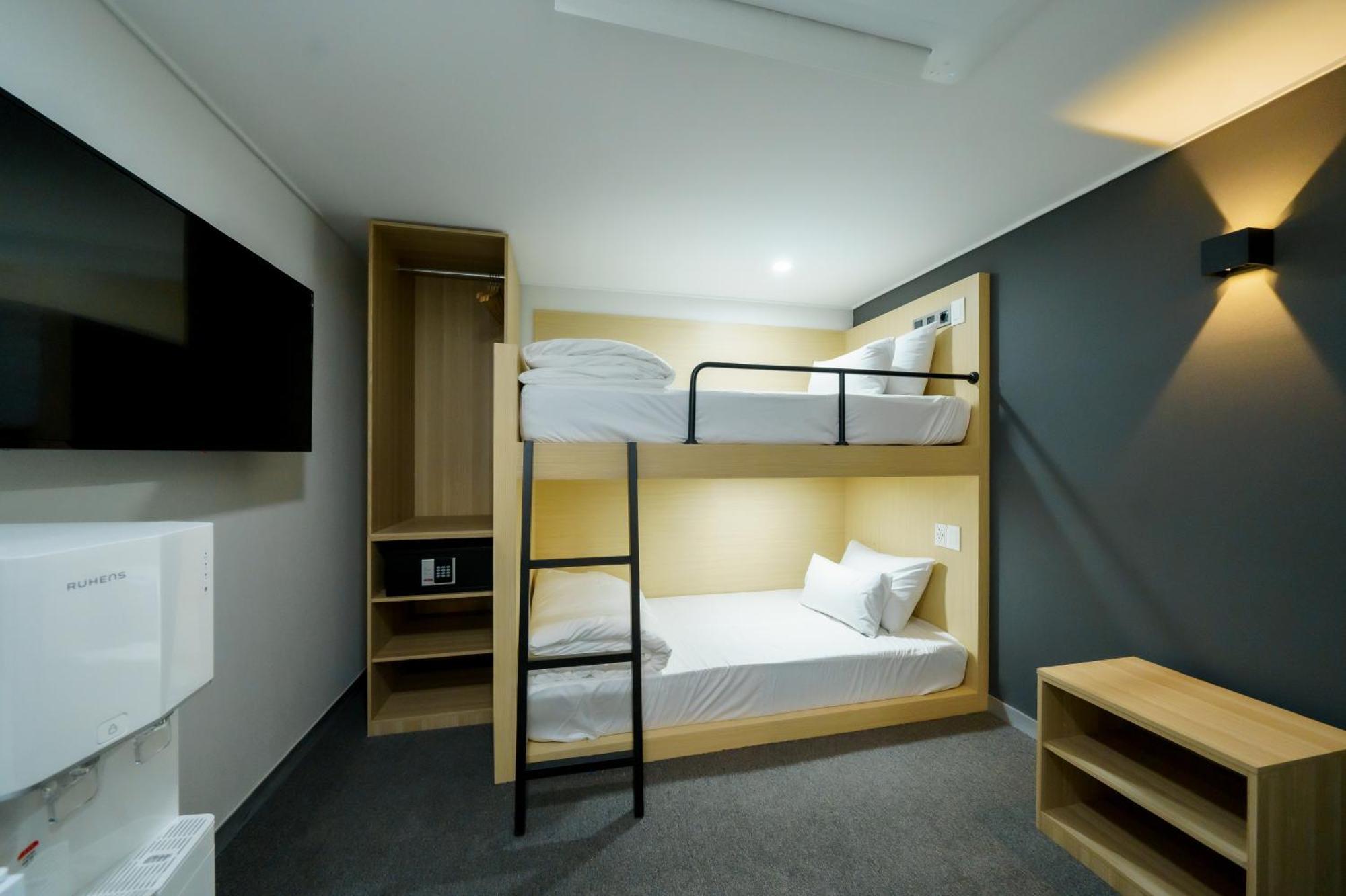 The Stay Hue Myeongdong Сеул Экстерьер фото