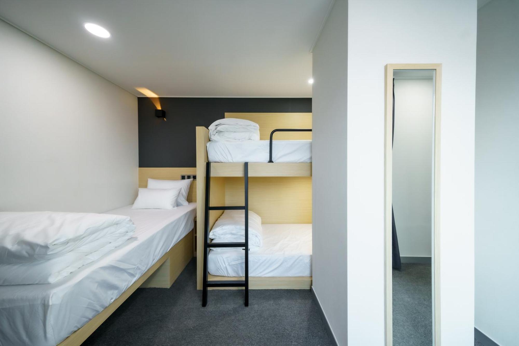 The Stay Hue Myeongdong Сеул Экстерьер фото